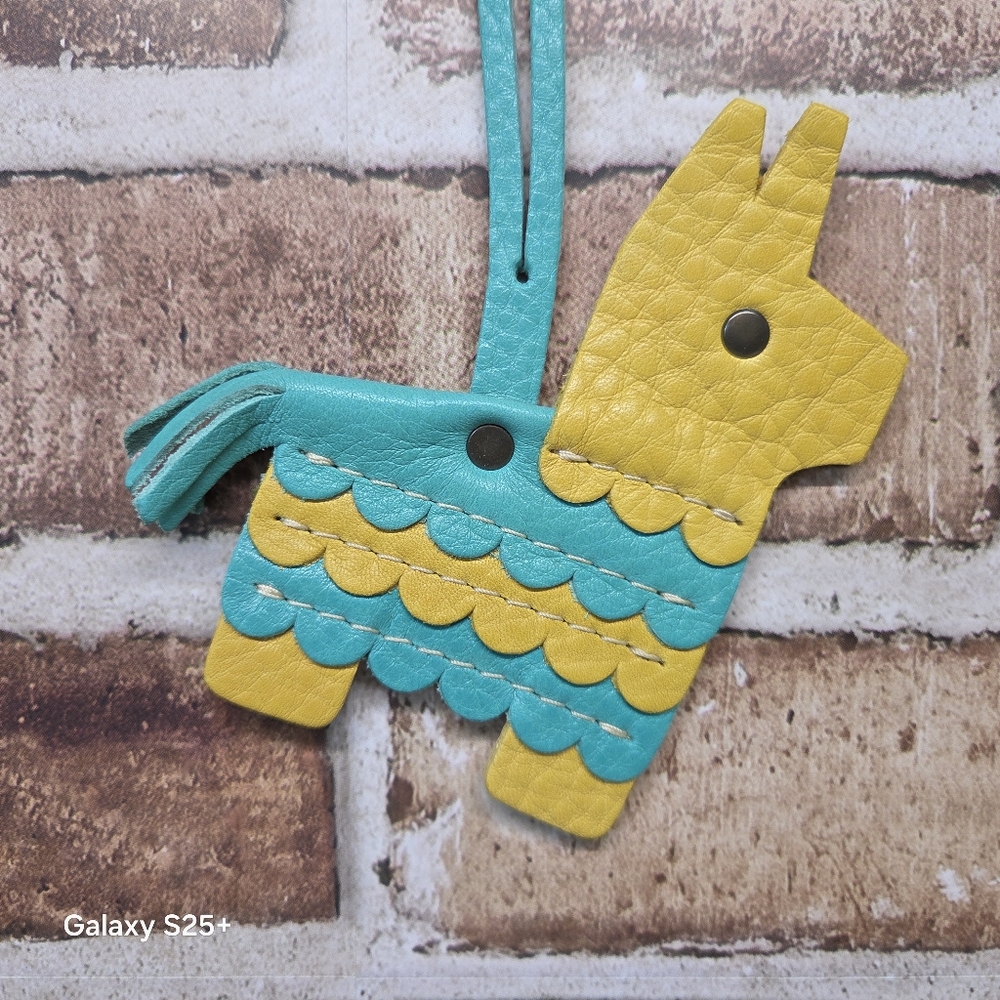 Portland Leather PLG Pinata Bag Charm In Naples And Baja Leathers EUC